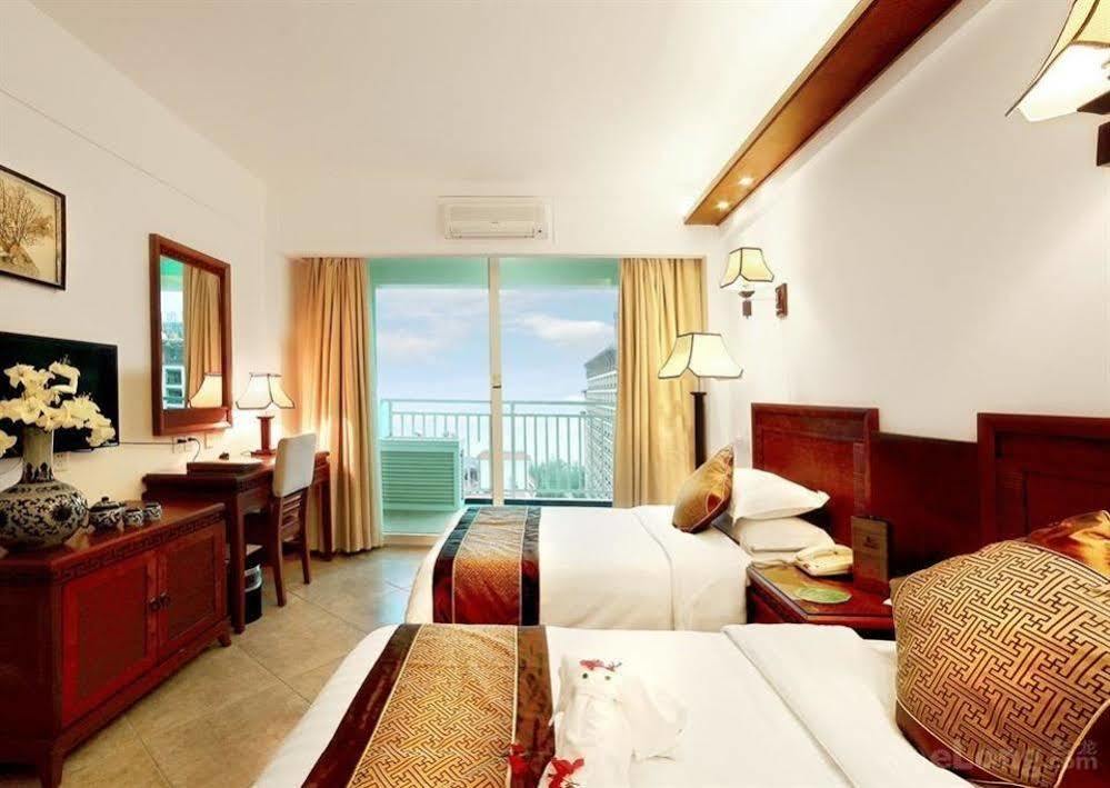 Haiyue Bay Holiday Hotel Санья Экстерьер фото